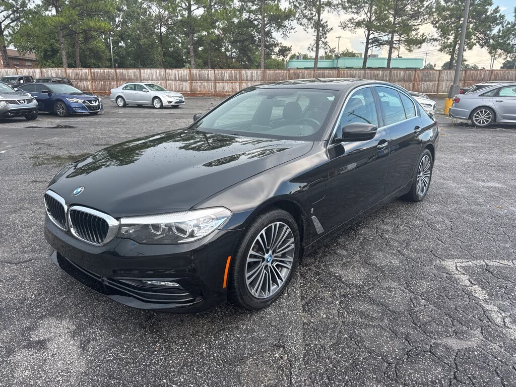 2018 BMW 5 Series 530e xDrive iPerformance Sedan AWD