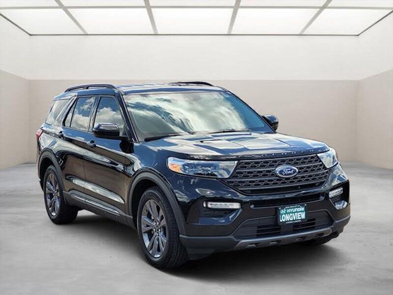 2024 Ford Explorer XLT RWD