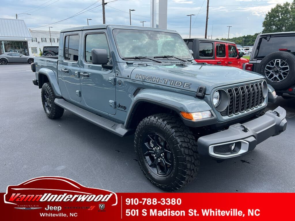 2025 Jeep Gladiator High Tide Crew Cab 4WD