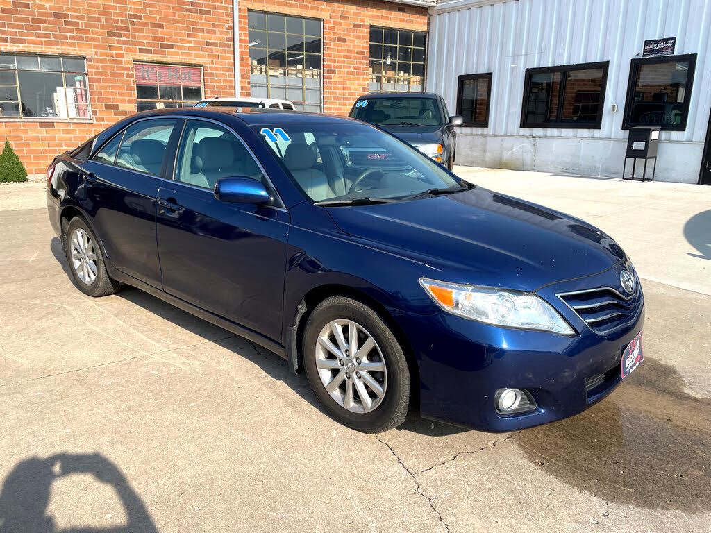 2011 Toyota Camry SE V6