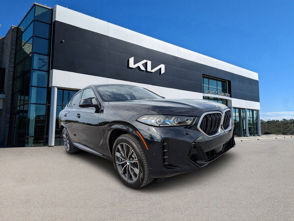 2024 BMW X6 M60i xDrive AWD
