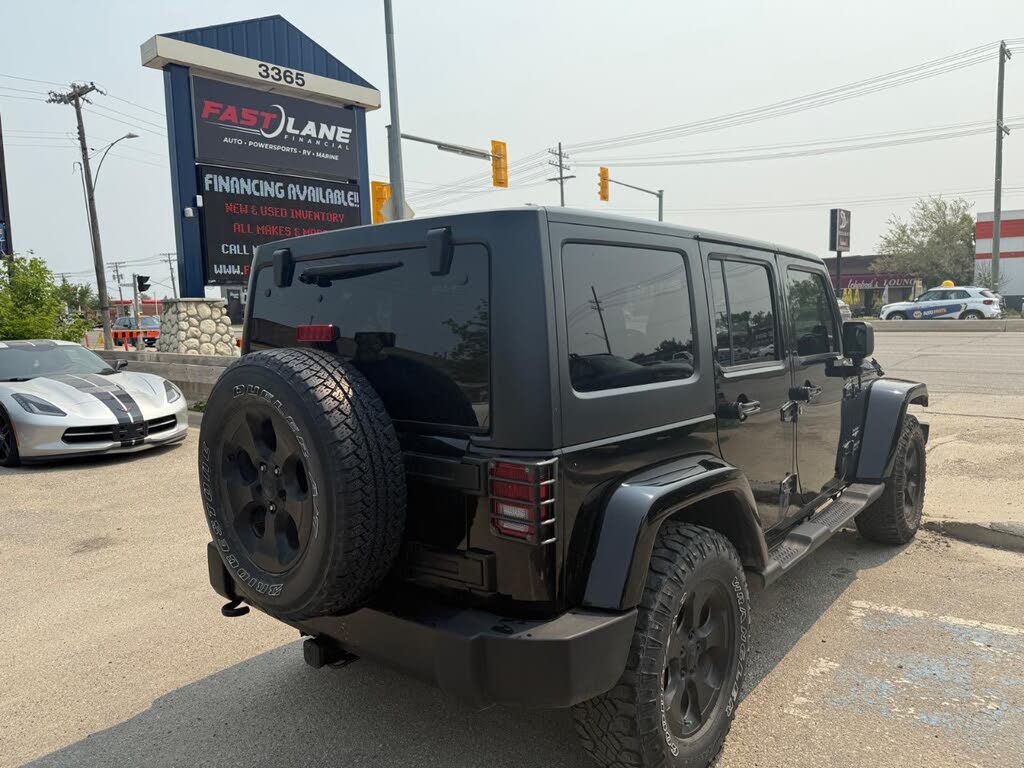 2014 Jeep Wrangler Unlimited Sahara 4WD