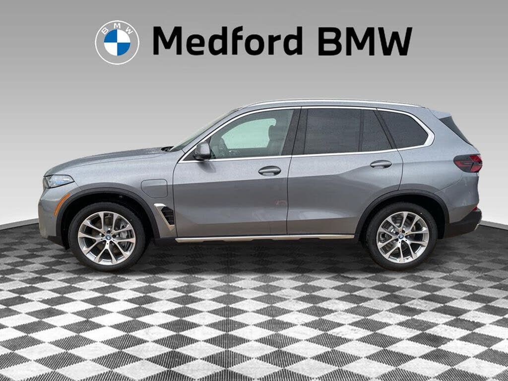 2025 BMW X5 xDrive50e AWD