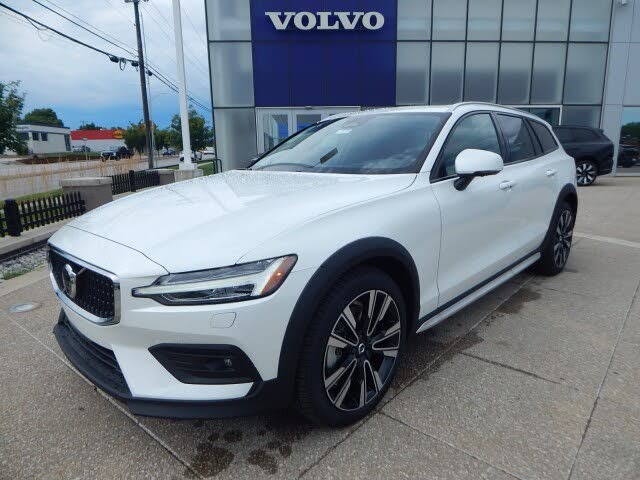 2026 Volvo V60 Cross Country B5 Ultra AWD
