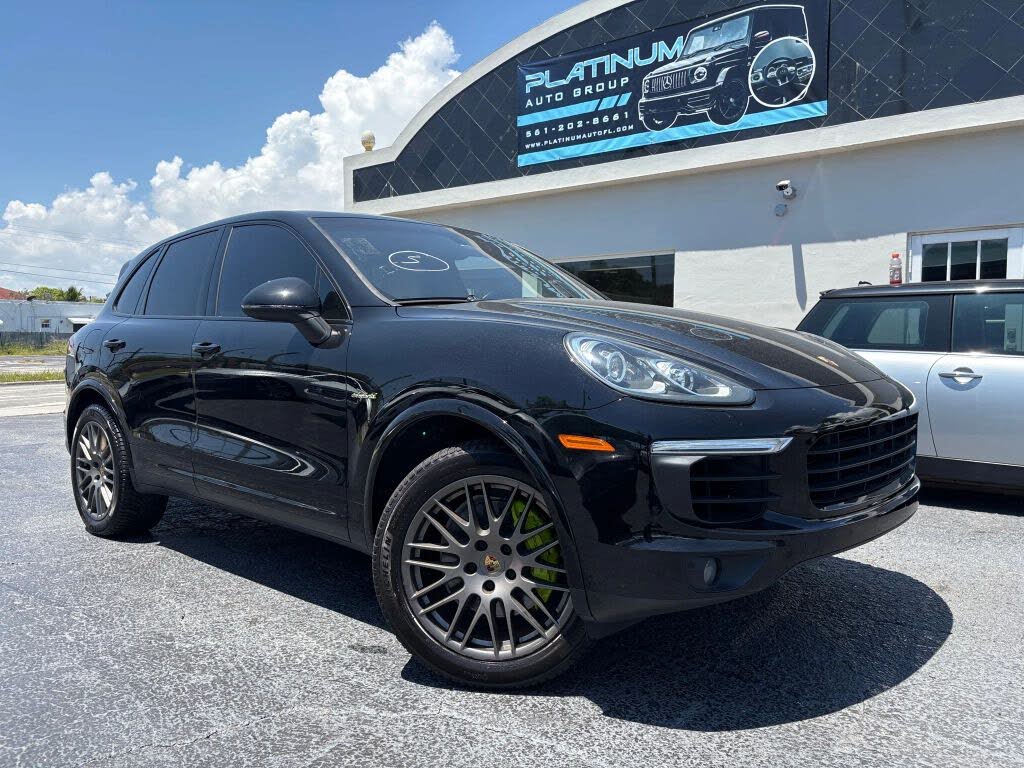 2017 Porsche Cayenne Platinum Edition AWD