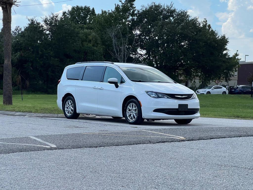 2021 Chrysler Voyager LXi FWD