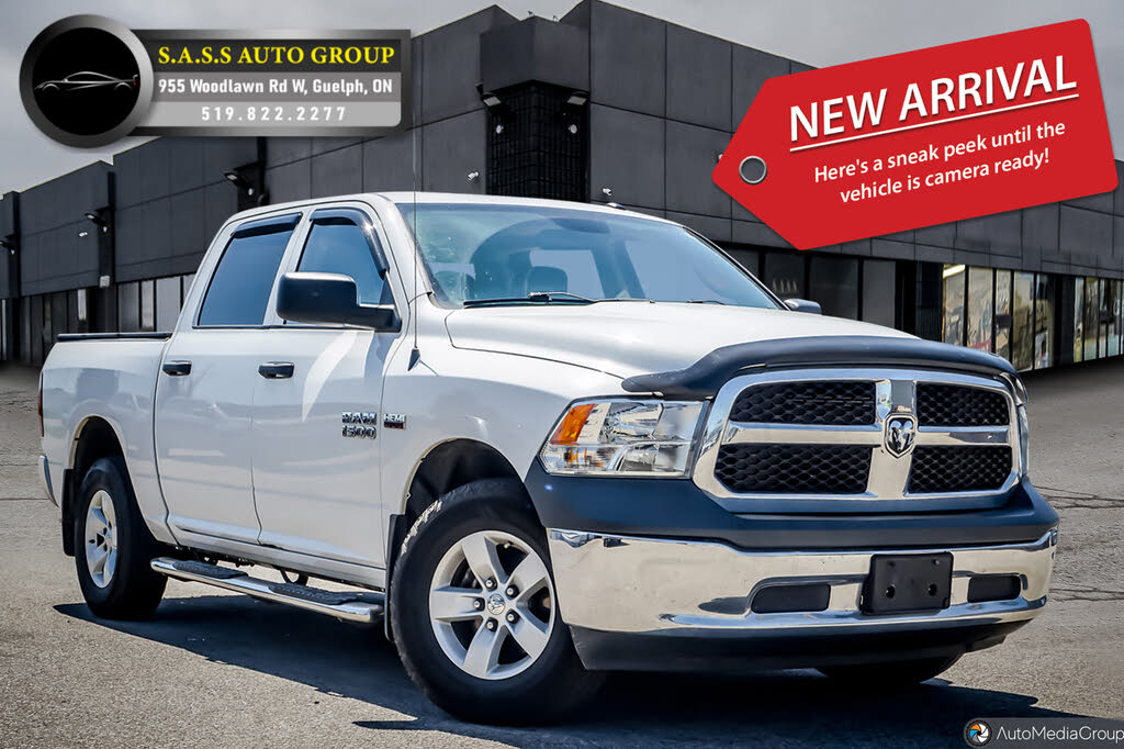 2018 RAM 1500 ST Crew Cab 4WD