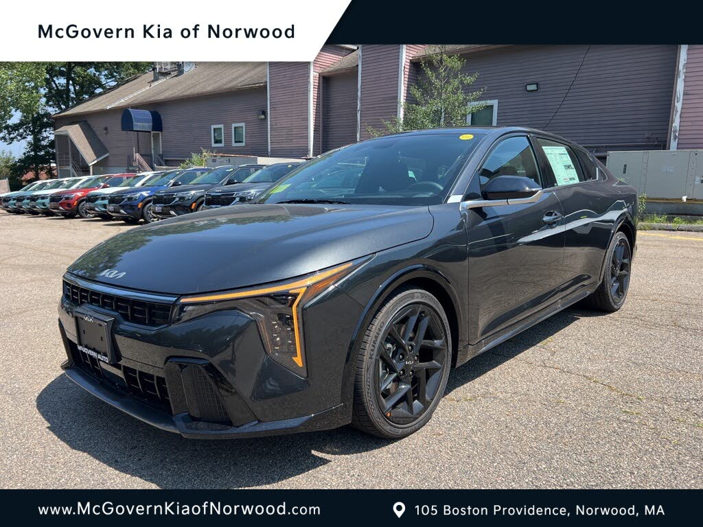 2025 Kia K4 GT-Line Turbo FWD