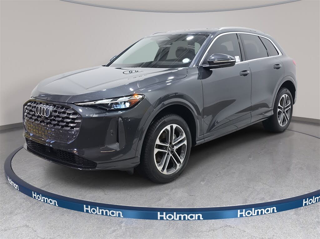 2025 Audi Q5 quattro Premium 40 TFSI