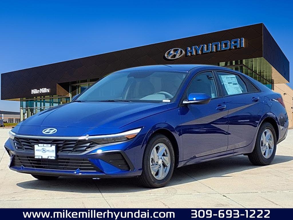 2025 Hyundai Elantra SE FWD