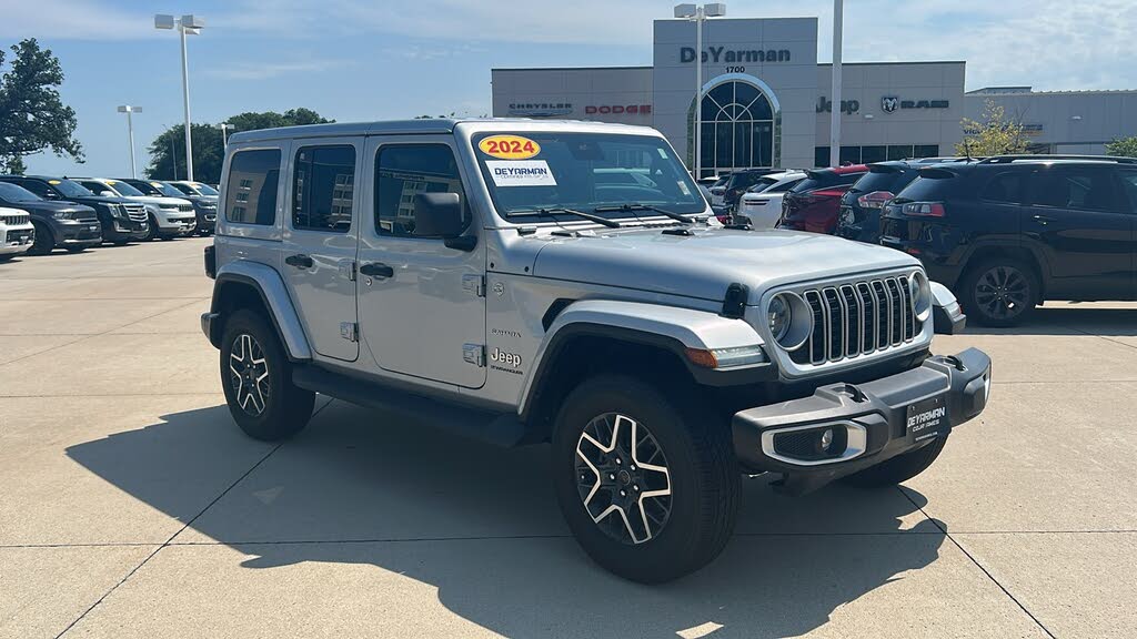 2024 Jeep Wrangler Sahara 4-Door 4WD