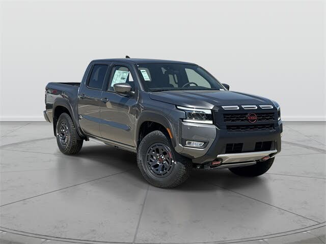 2025 Nissan Frontier PRO-4X Crew Cab 4WD