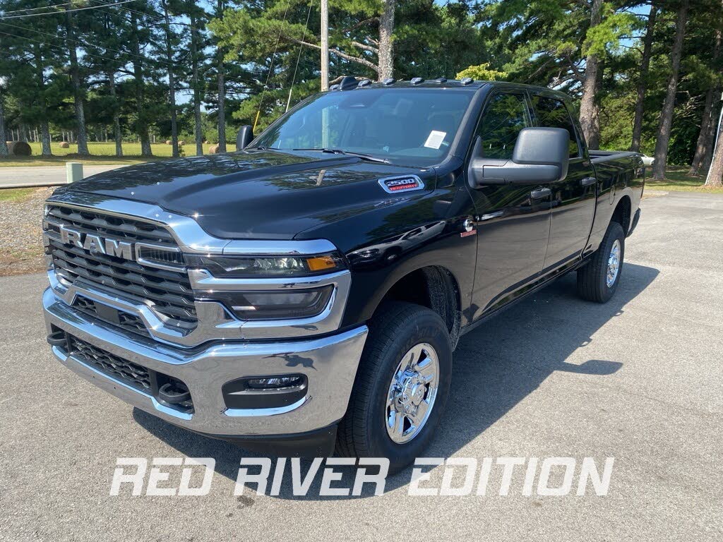 2025 RAM 2500 Tradesman Crew Cab 4WD
