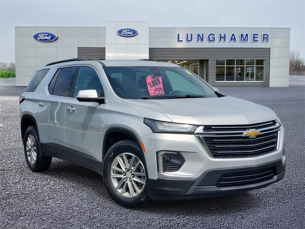 2022 Chevrolet Traverse LT Cloth AWD