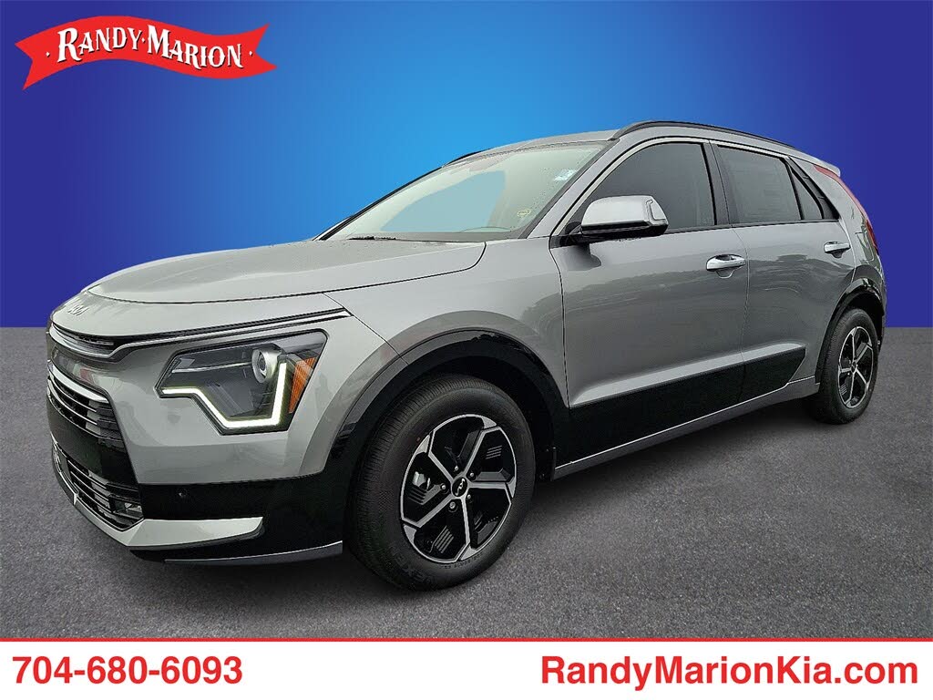 2025 Kia Niro SX FWD