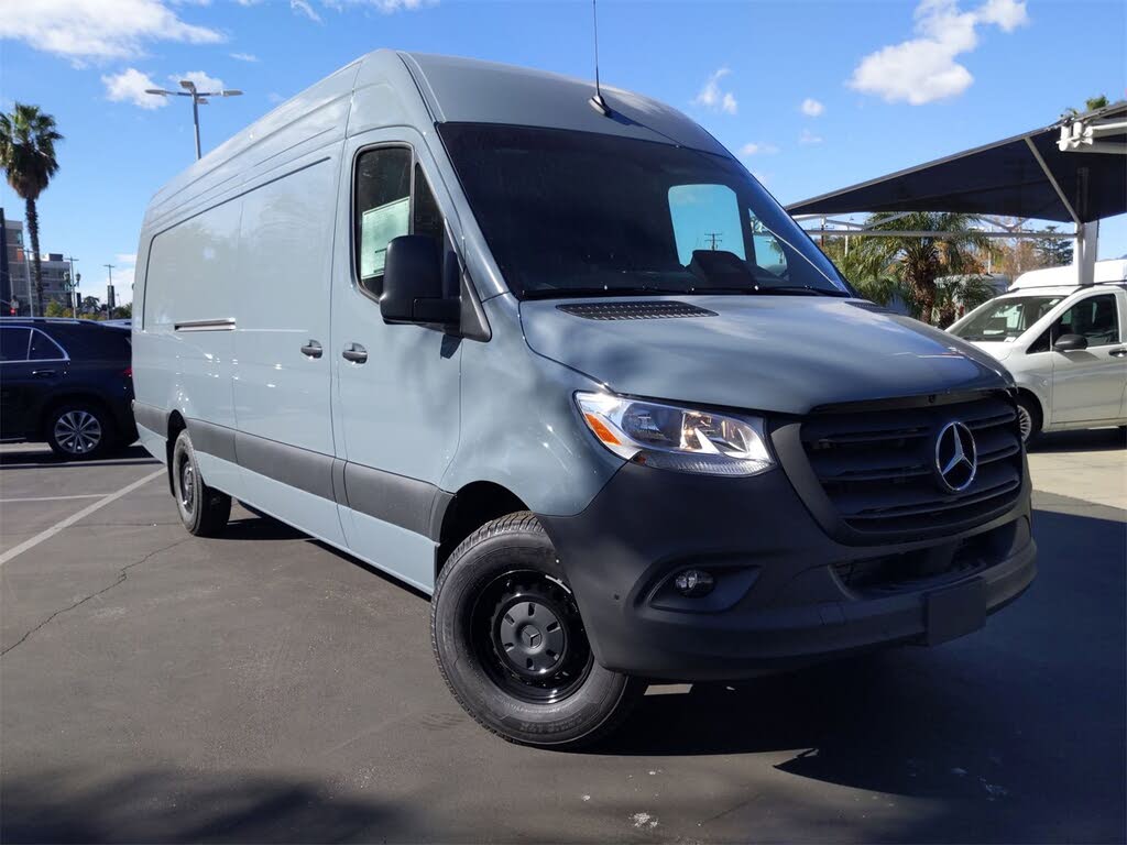 2025 Mercedes-Benz Sprinter