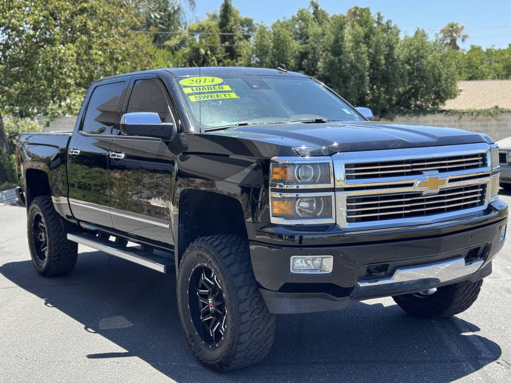2014 Chevrolet Silverado 1500 High Country Crew Cab 4WD