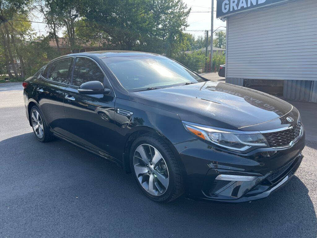 2019 Kia Optima S FWD
