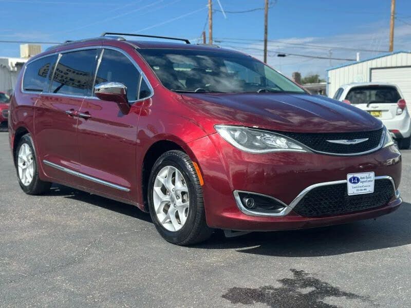 2020 Chrysler Pacifica Limited FWD