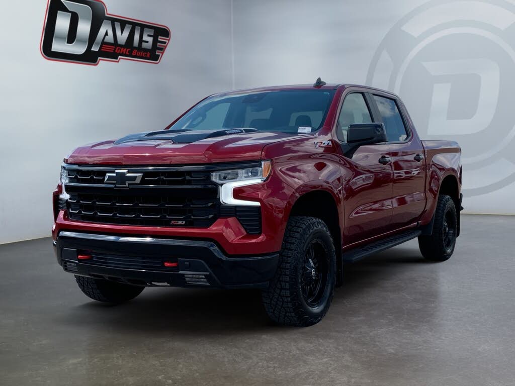 2025 Chevrolet Silverado 1500 LT Trail Boss Crew Cab 4WD