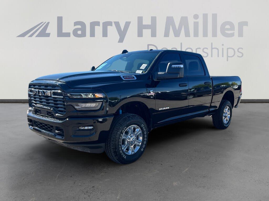 2025 RAM 2500 Big Horn Crew Cab 4WD