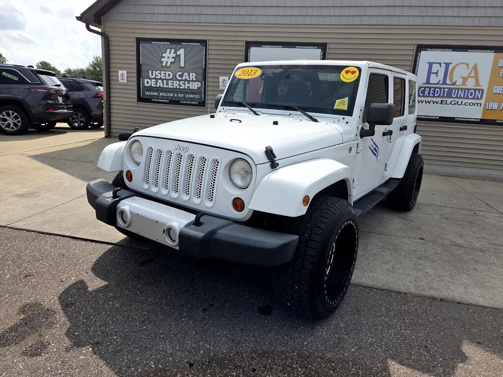 2013 Jeep Wrangler Unlimited Sahara 4WD