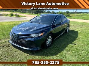 Toyota Camry Hybrid LE FWD