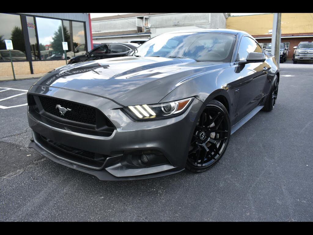 2017 Ford Mustang GT Coupe RWD