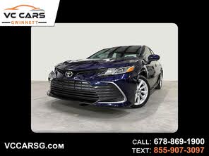 Toyota Camry LE FWD