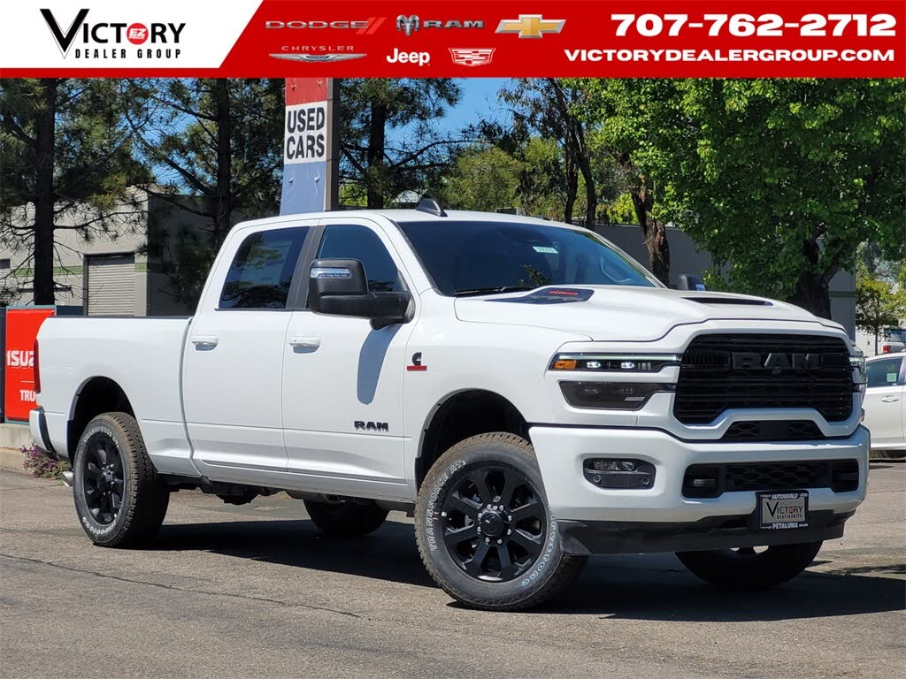 2025 RAM 2500 Laramie Crew Cab 4WD