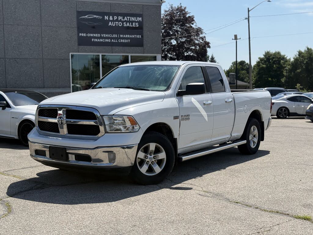 2017 RAM 1500 SLT Quad Cab 4WD