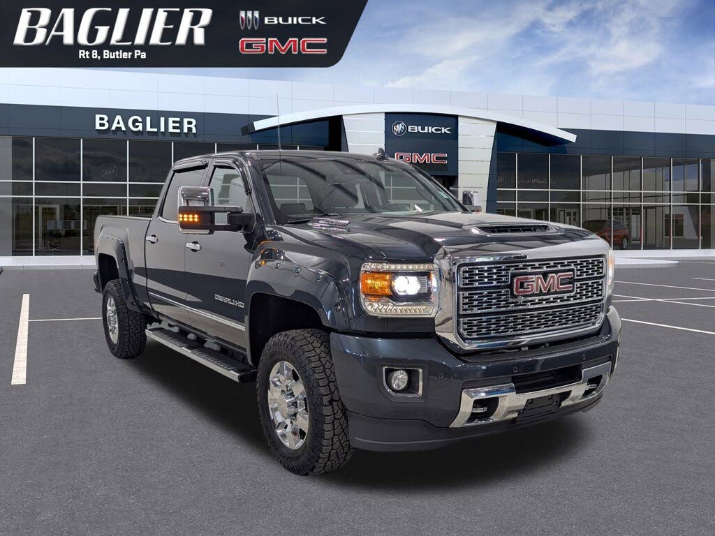 2019 GMC Sierra 3500HD Denali Crew Cab LB DRW 4WD