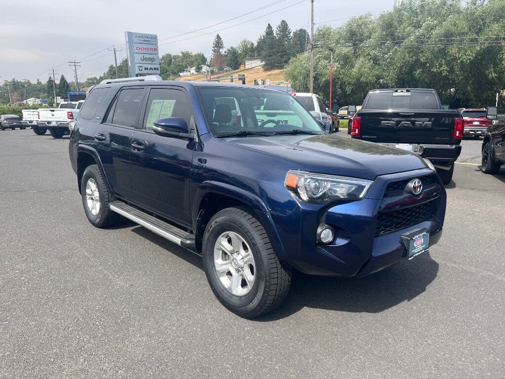 2018 Toyota 4Runner SR5 4WD
