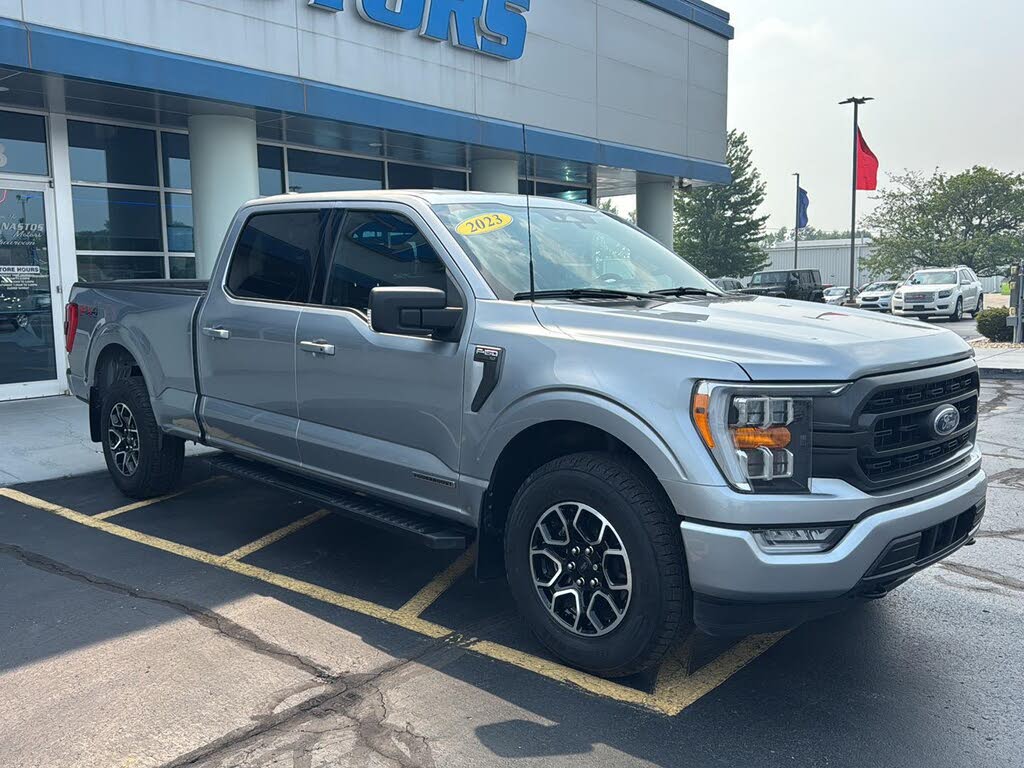 2023 Ford F-150 XLT SuperCrew 4WD