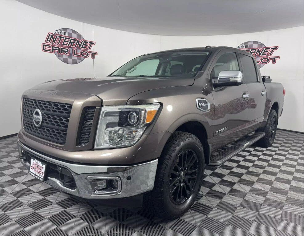 2017 Nissan Titan SL Crew Cab 4WD