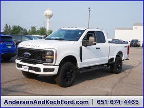 Ford F-350 Super Duty XL SuperCab 4WD