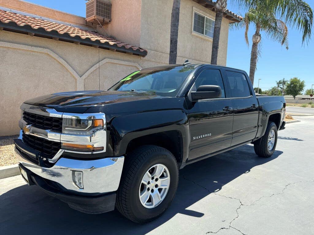 2017 Chevrolet Silverado 1500 LT Crew Cab RWD