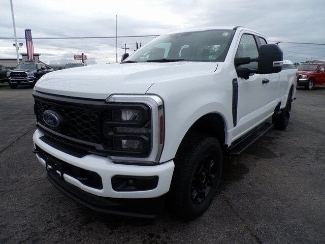 2025 Ford F-350 Super Duty XL SuperCab LB 4WD