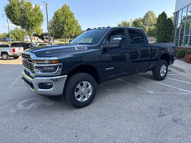 2025 RAM 2500 Big Horn Crew Cab 4WD