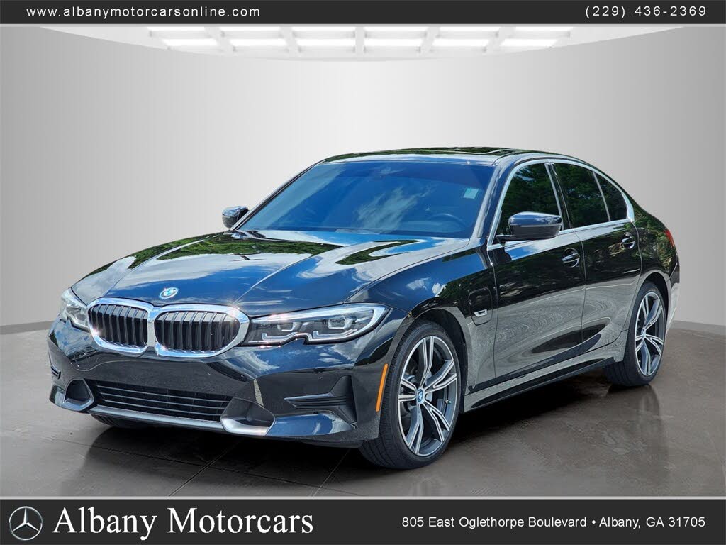 2022 BMW 3 Series 330e Hybrid Plug-in RWD
