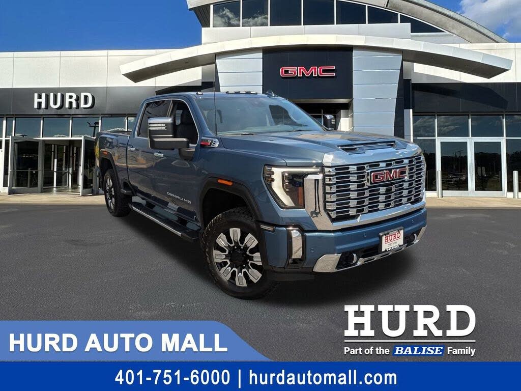 2025 GMC Sierra 2500HD Denali Crew Cab 4WD