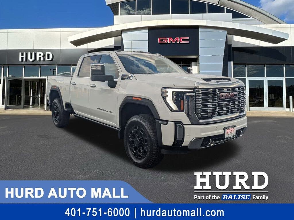 2025 GMC Sierra 3500HD Denali Crew Cab 4WD