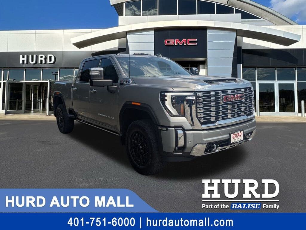 2025 GMC Sierra 3500HD Denali Crew Cab 4WD