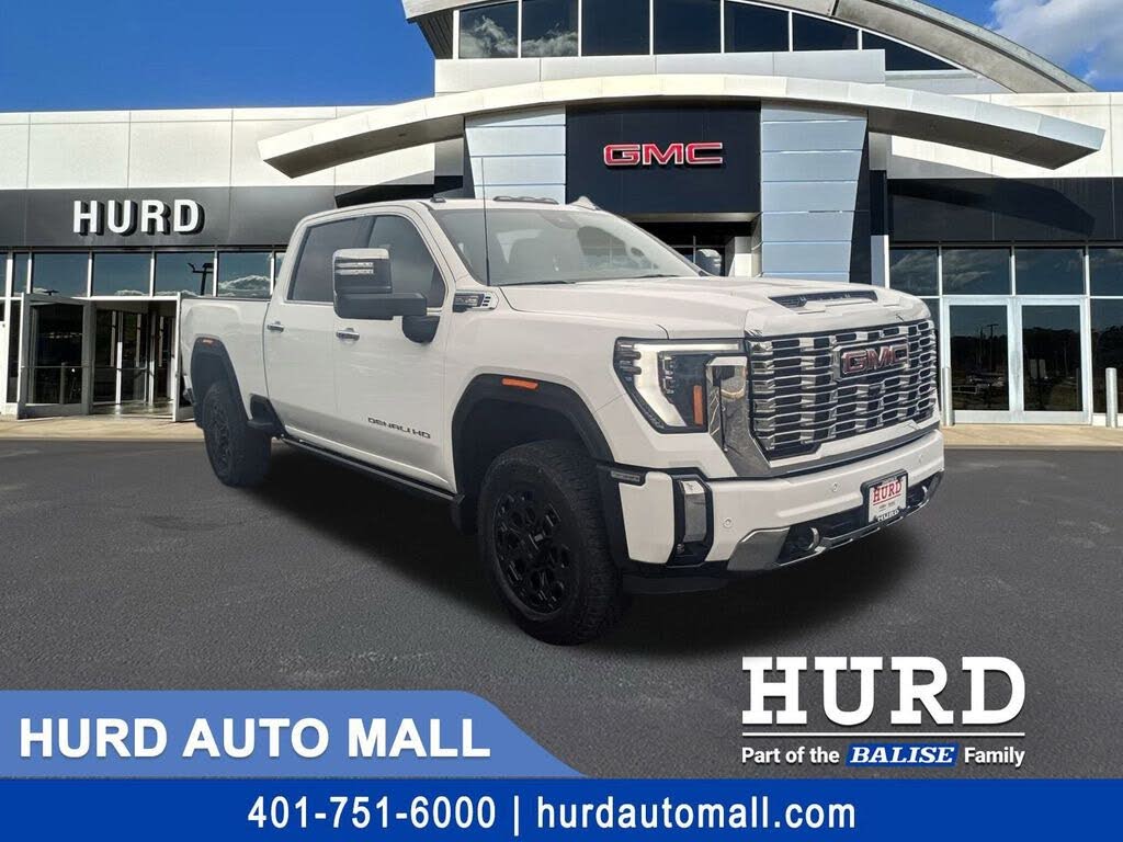 2025 GMC Sierra 3500HD Denali Crew Cab 4WD