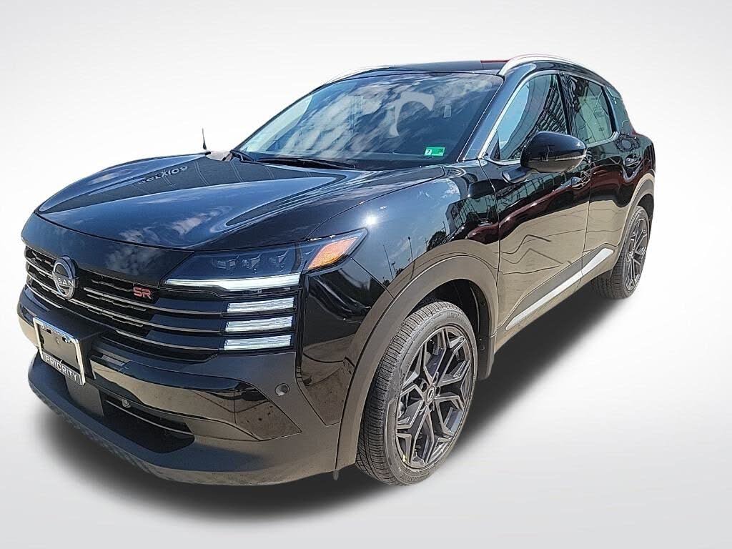 2025 Nissan Kicks SR AWD