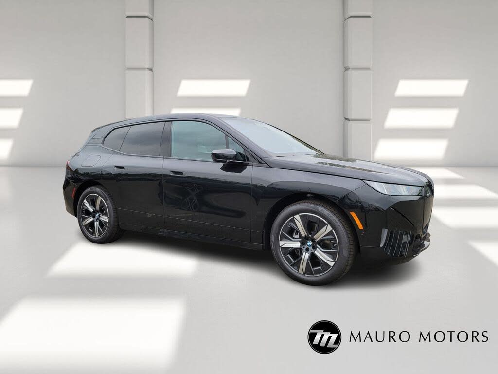 2026 BMW iX xDrive45