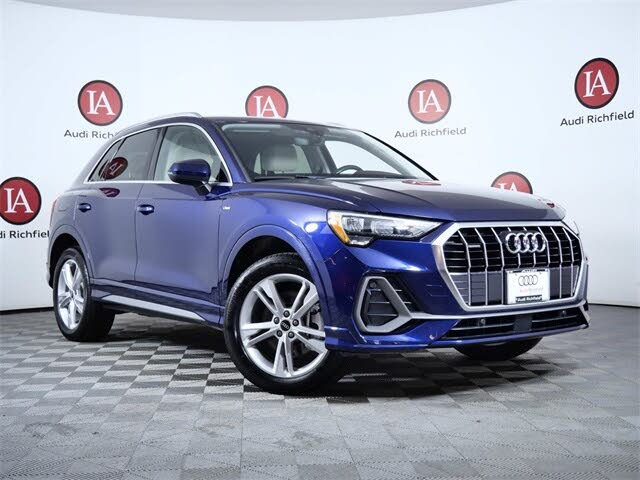 2022 Audi Q3 quattro Premium S Line 45 TFSI