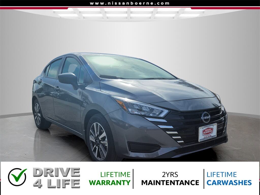 2025 Nissan Versa S FWD
