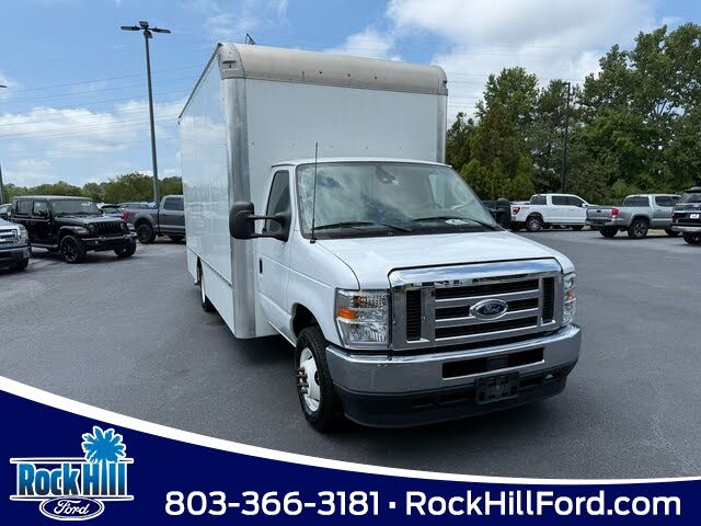 2024 Ford E-Series Chassis E-350 SD Cutaway SB RWD