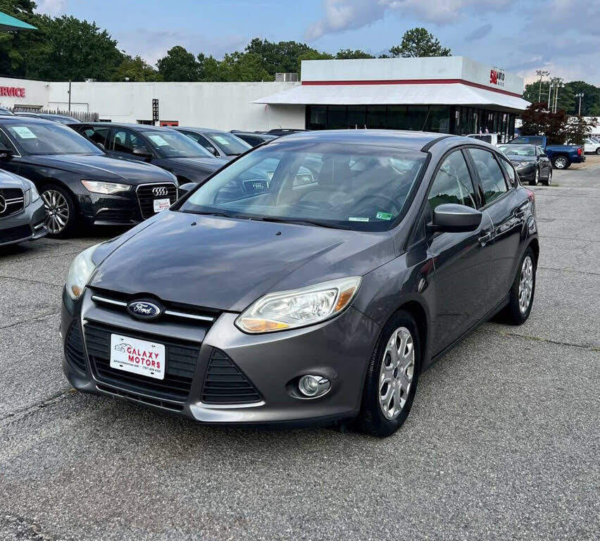 2012 Ford Focus SE Hatchback
